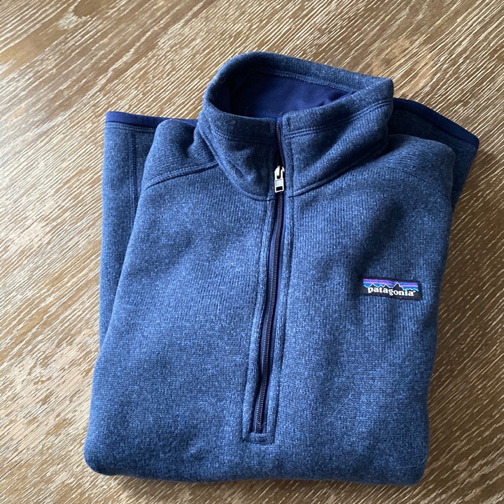 Women’s Patagonia navy better sweater